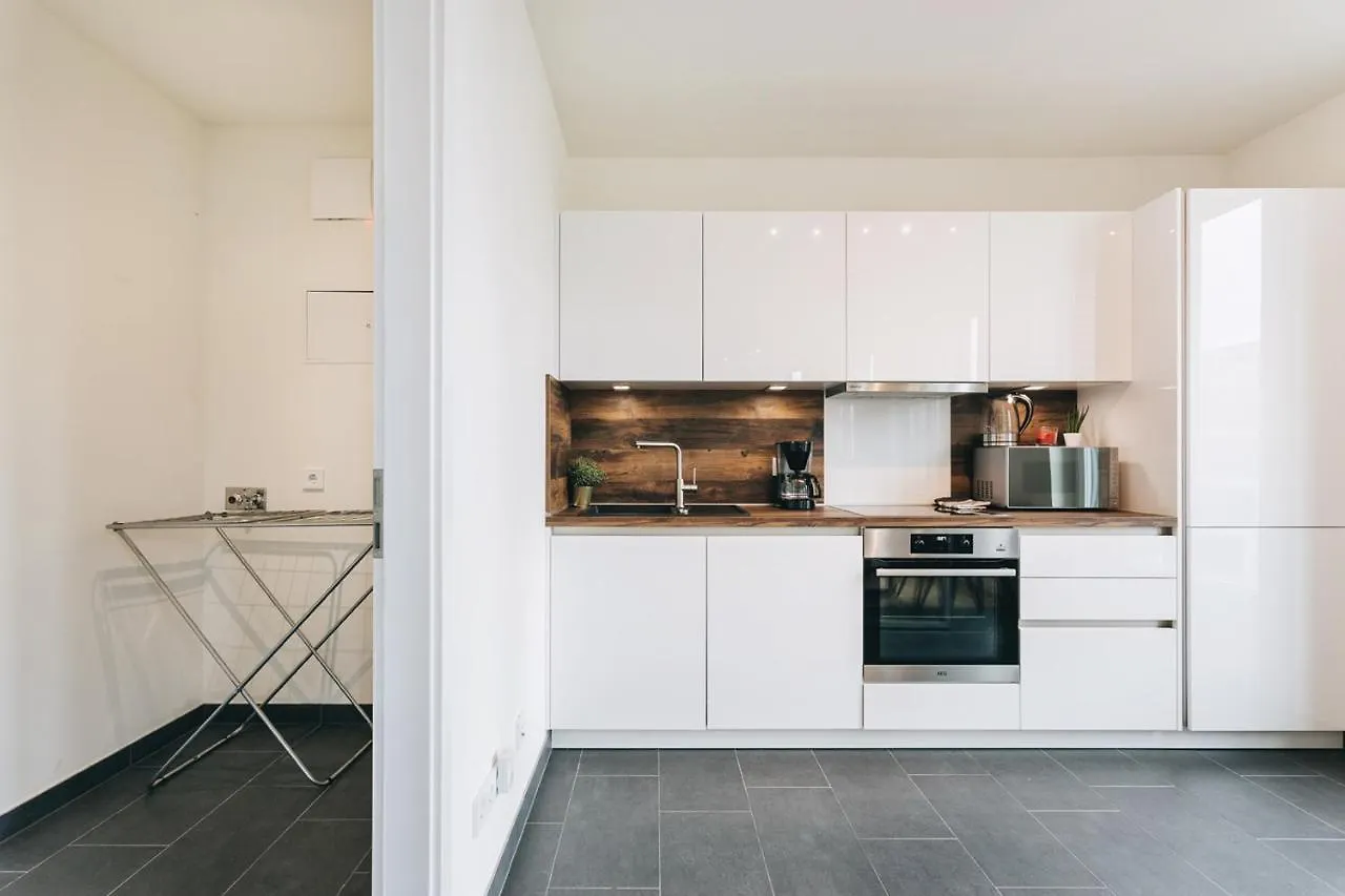 Moderne 2-Raumwohnung im Zentrum von Dresden Apartment